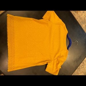 Women’s Chances R gold blouse size L